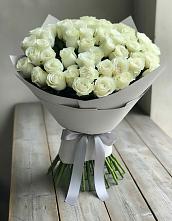 Букет 35 Белых роз в Саргатском