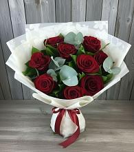 Букет цветов из:  Розы в Саргатском