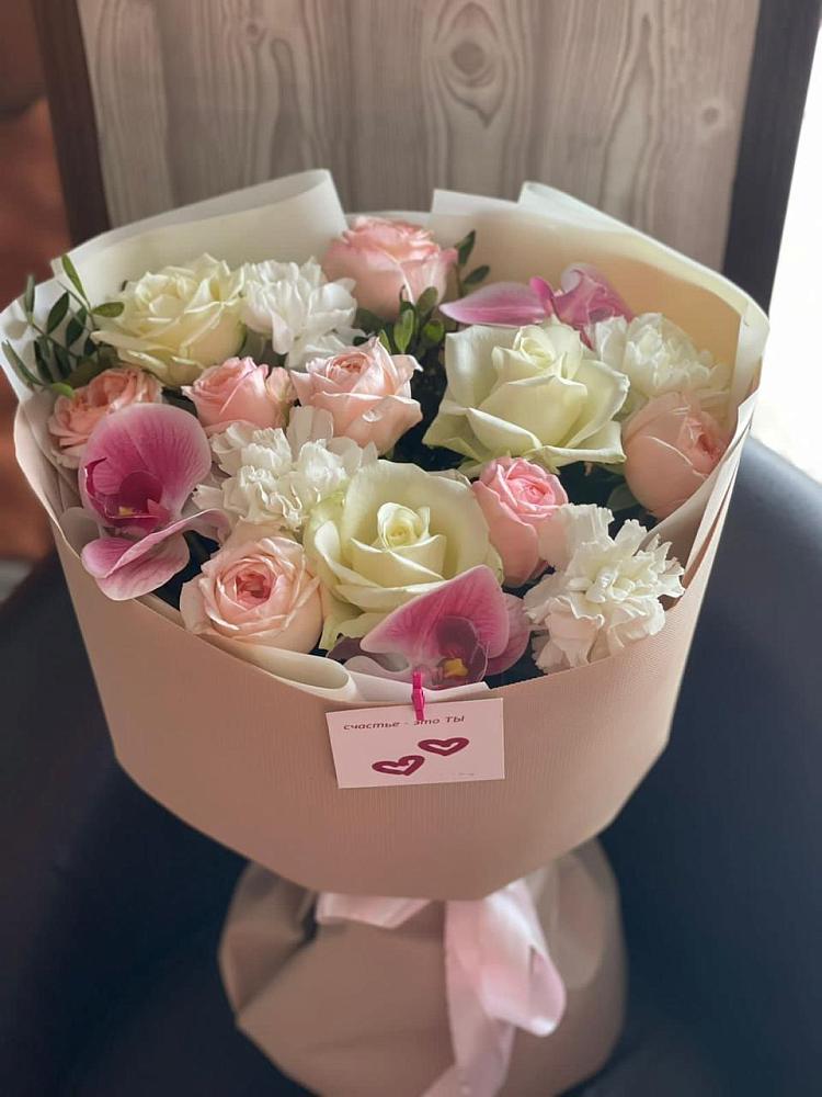 Букет цветов из: Орхидеи, Розы и Гвоздики в Саргатском