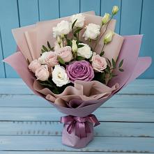 Букет цветов из:  Розы и Лизиантусы в Саргатском