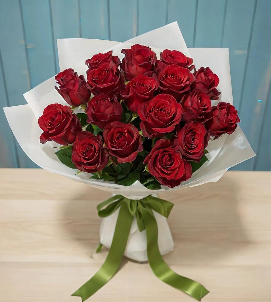 Букет Красные розы в Саргатском
