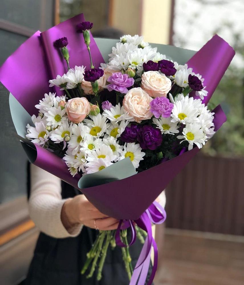 Букет цветов из: Хризантемы, Гвоздики и Розы в Саргатском