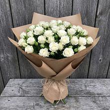 Букет цветов из:  Розы #REPLACE_PRED# Саргатском