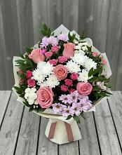 Букет цветов из:  Альстромерии, Гвоздики, Розы и Хризантемы #REPLACE_PRED# Саргатском