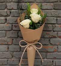 Букет цветов из:  Розы в Саргатском