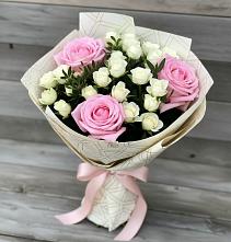 Букет цветов из:  Розы #REPLACE_PRED# Саргатском