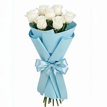 Букет 7 белых роз Проуд в Саргатском