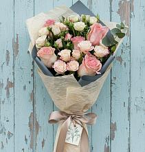 Букет цветов из:  Розы в Саргатском