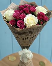 Букет цветов из:  Розы в Саргатском