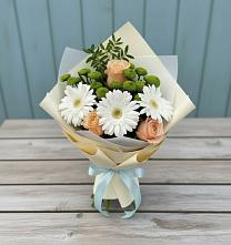 Букет цветов из:  Герберы, Розы и Хризантемы в Саргатском