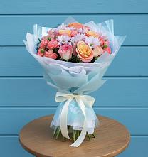 Букет цветов из:  Хризантемы и Розы в Саргатском