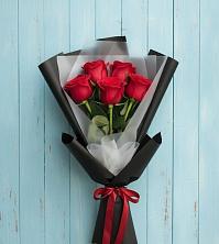 Букет цветов из:  Розы в Саргатском