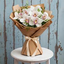 Букет цветов из:  Орхидеи и Розы в Саргатском
