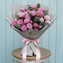 Букет цветов из:  Розы #REPLACE_PRED# Саргатском